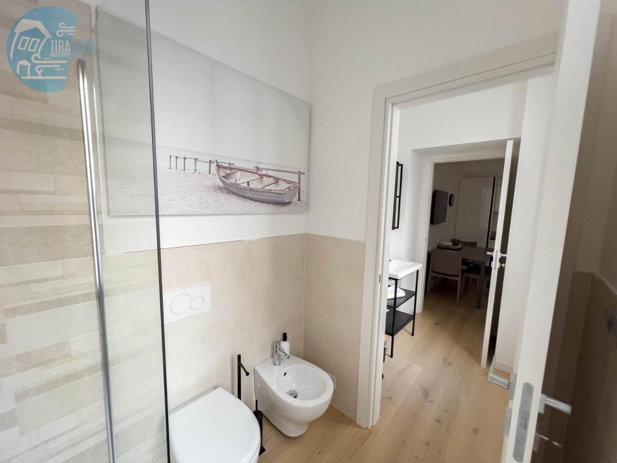 Apartamento Piazza Della Borsa 3C Tirabora Short Rent Trieste Exterior foto