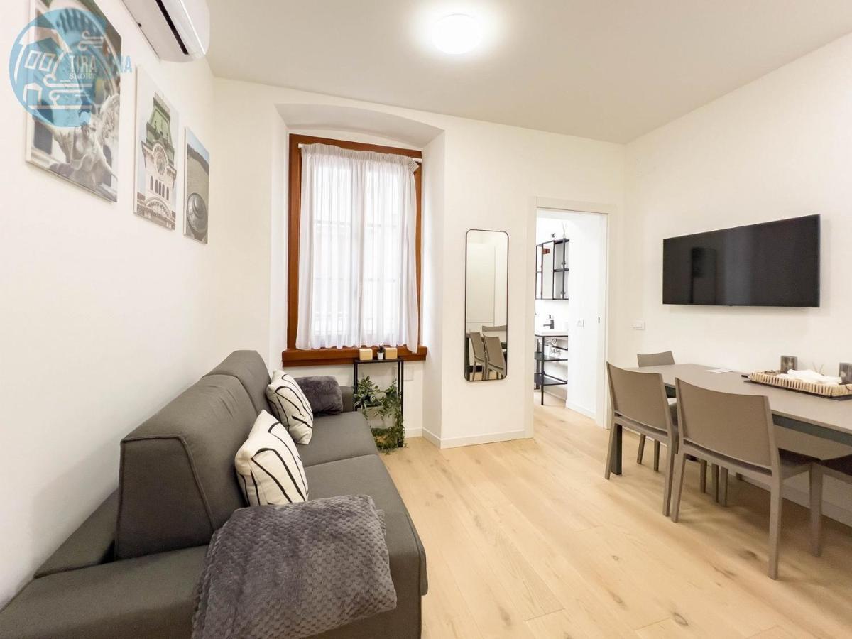 Apartamento Piazza Della Borsa 3C Tirabora Short Rent Trieste Exterior foto