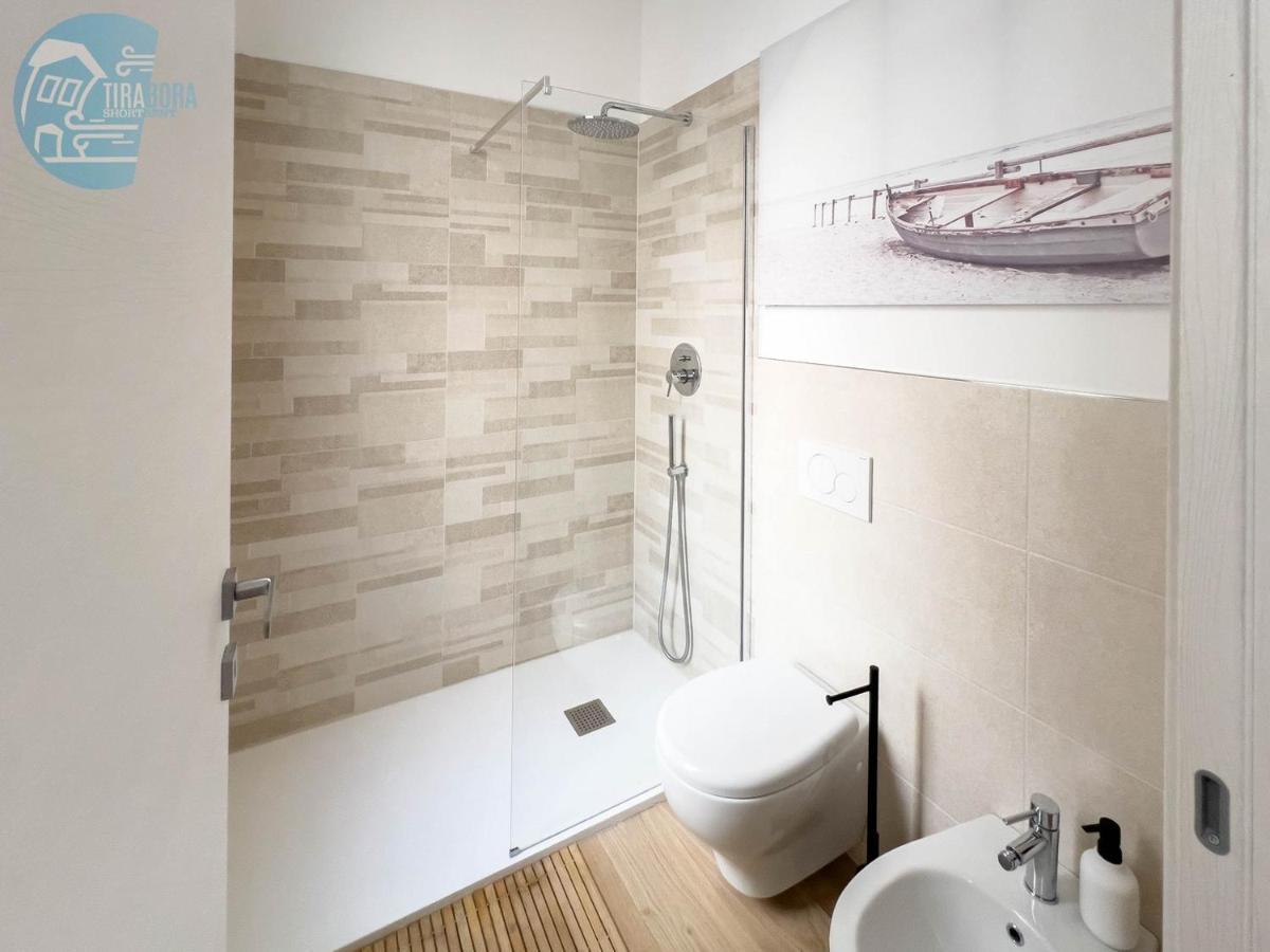 Apartamento Piazza Della Borsa 3C Tirabora Short Rent Trieste Exterior foto